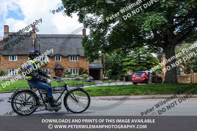 Vintage motorcycle club;eventdigitalimages;no limits trackdays;peter wileman photography;vintage motocycles;vmcc banbury run photographs